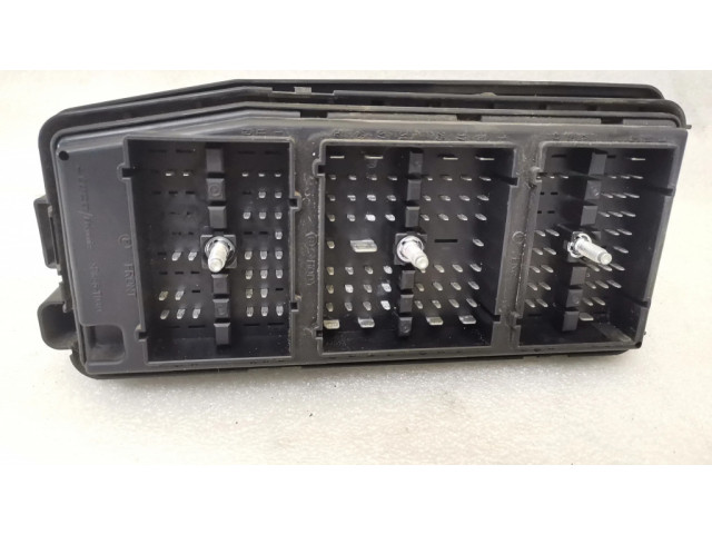 Блок предохранителей  PA66TD30   Chevrolet Captiva    