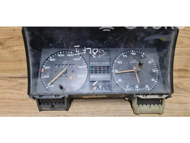 Панель приборов 110008297015 Volkswagen Golf II