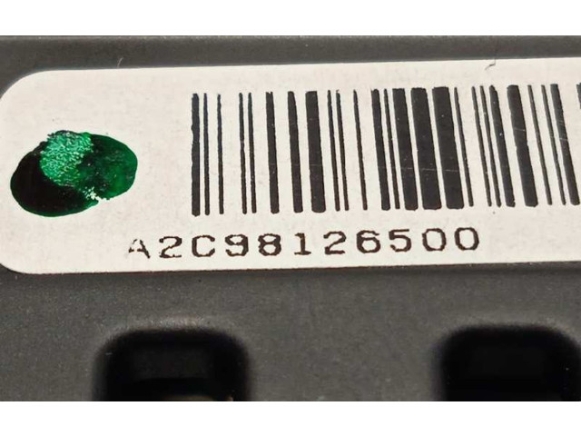 Экран дисплея вверх A1669007814, A1669012002   Mercedes-Benz CLA C117 X117 W117