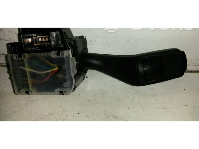 Ручка стеклоочистителей Ford Focus