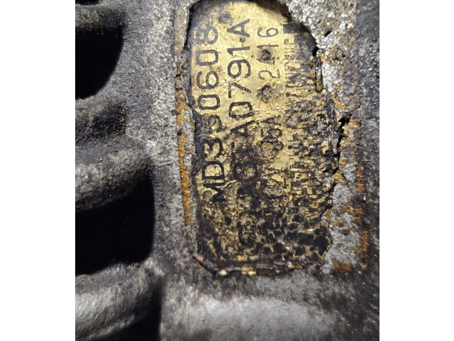 Генератор MD350608   Mitsubishi Pajero      