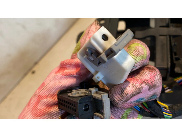 Pojistková skříňka 8734162, P00166270AG BMW 3 G20 G21 2019