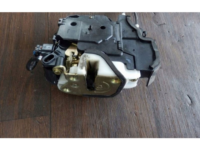 Замок багажника 0125 Mitsubishi Colt 2004 - 2008 года