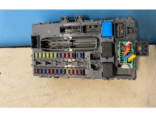 Блок предохранителей TL1G312 Honda Accord