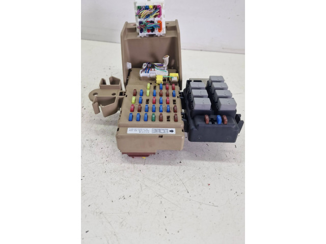 Блок предохранителей 82201FG010 Subaru Forester SH