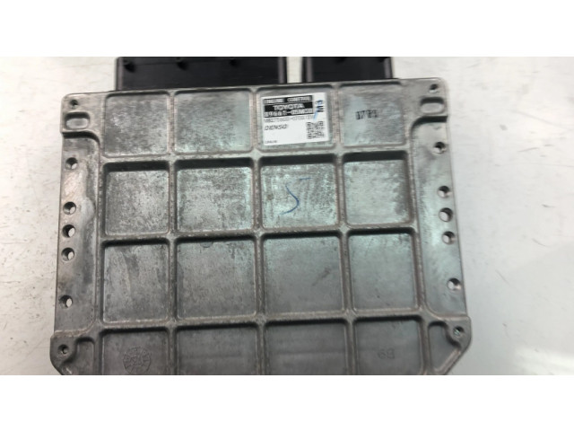 Řídící jednotka 8966105M30 Toyota Avensis T270 2011