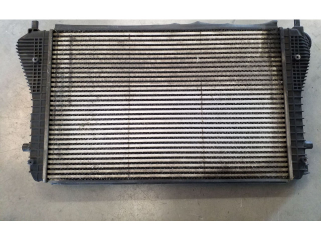 Интеркулер  1K0145803L   Audi A3 S3 8P 