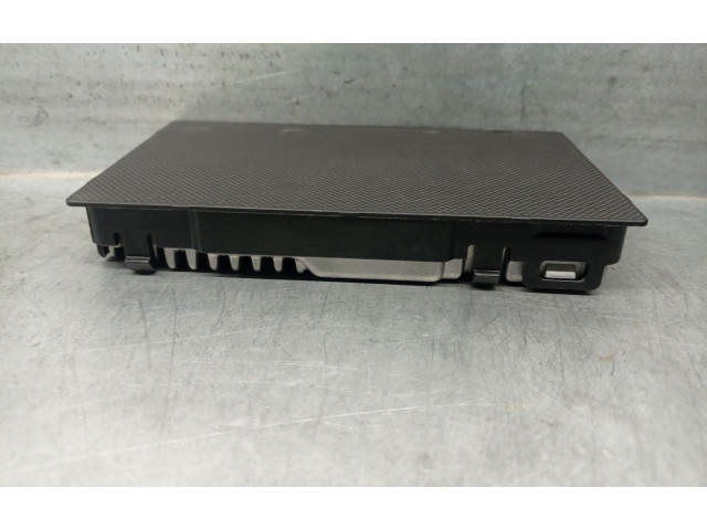 Блок управления 95560J7000   KIA Xceed