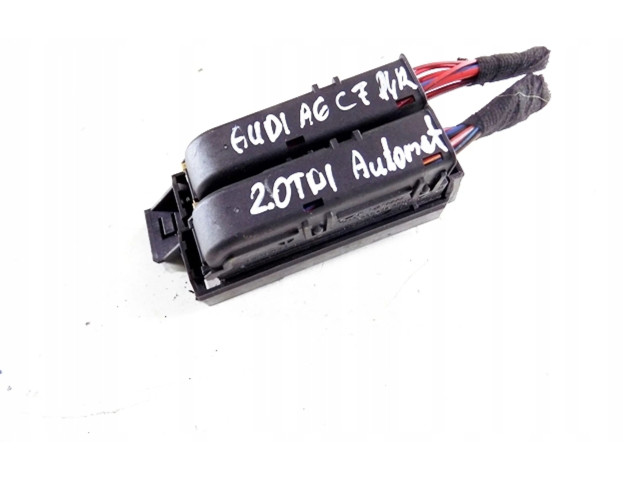 Pojistková skříňka Audi A6 S6 C7 4G 2014