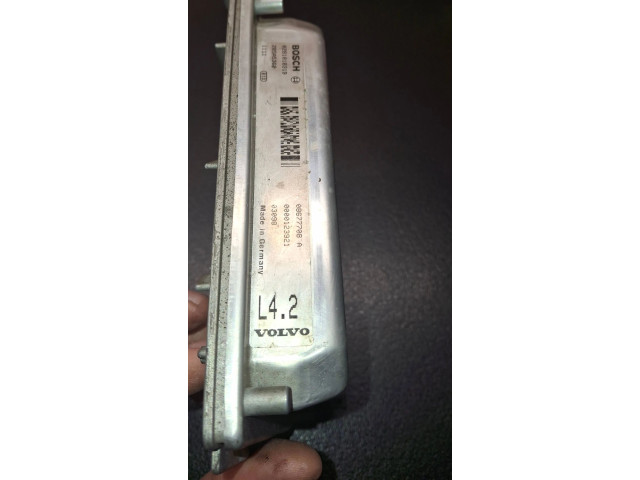 Блок управления двигателя 0281010319, 08677708A   Volvo XC90