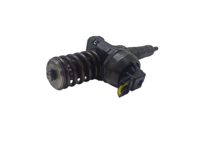 Vstřikovač 0414720313, 038130073BN Volkswagen Caddy BLS