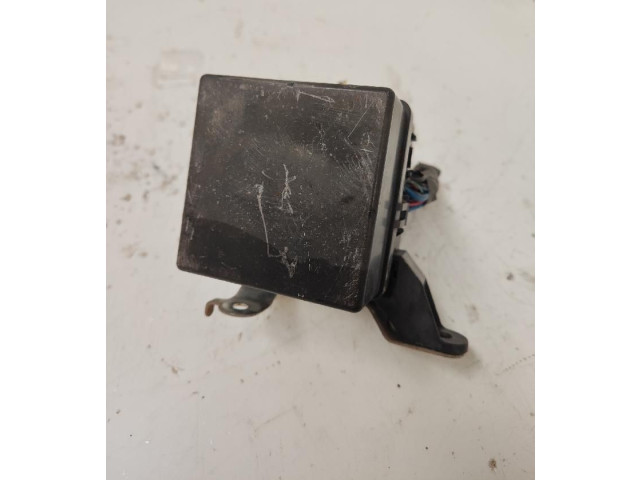 Блок предохранителей SINRF   Mitsubishi Montero    