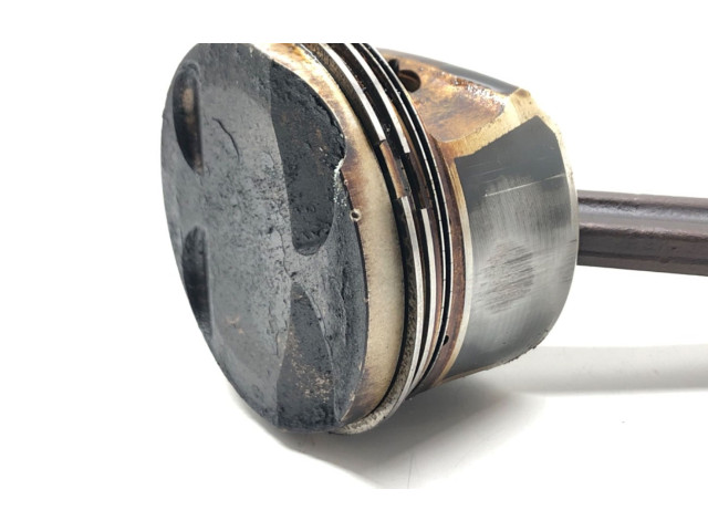 Масляный насос   5FWP813  Citroen C3 Picasso 