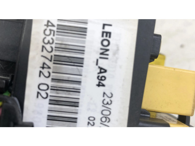 Блок предохранителей    Ford Focus    