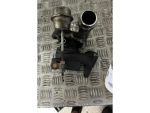 Turbodmychadlo Турбина 54391015082 Nissan Note (E11) K9K_274