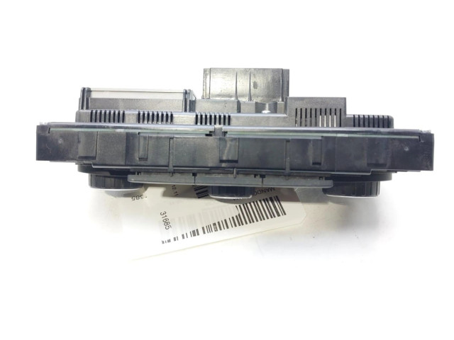 Блок управления климат-контролем 3T0820047M Skoda Yeti (5L)