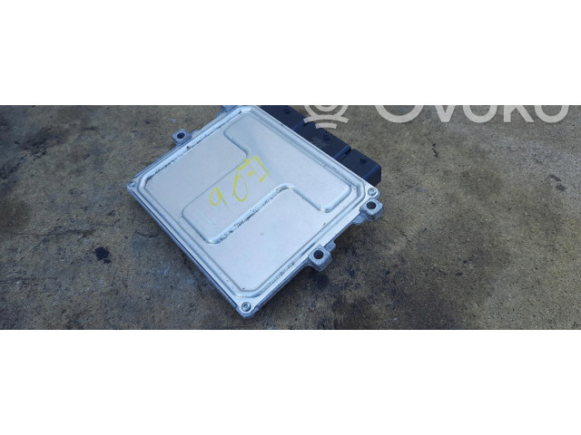 Řídící jednotka 237107175R Renault Clio IV 2015