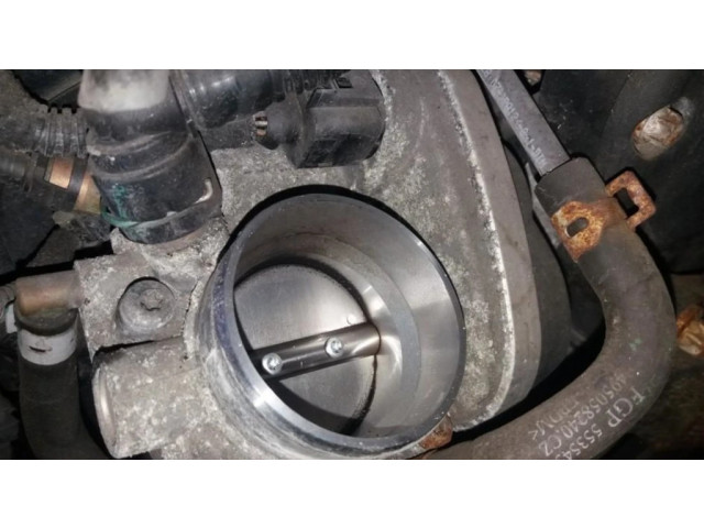 Дроссельная заслонка