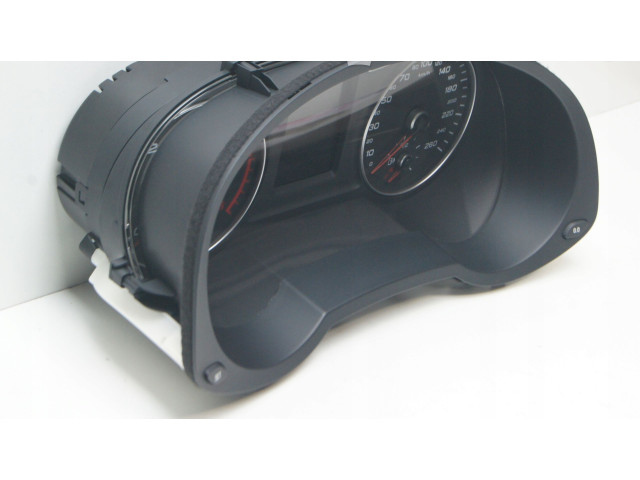 Панель приборов 8U0920940AX, 113185KM Audi Q3 8U