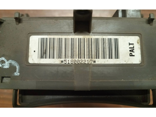   Pojistková skříňka 518002217   Renault Vel Satis 2002