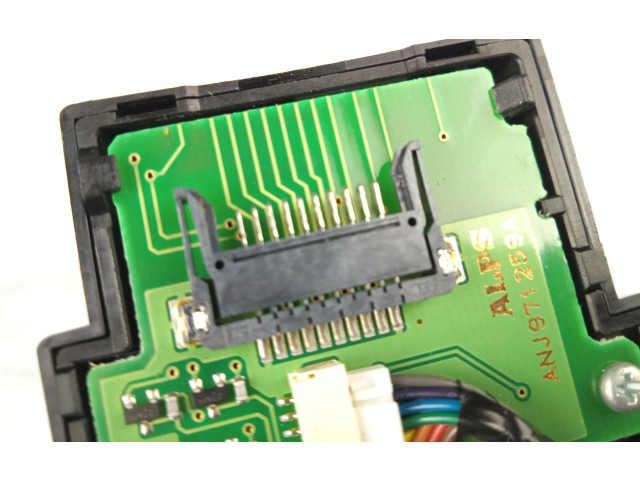 Переключатель дворников 31456042 Volvo V60