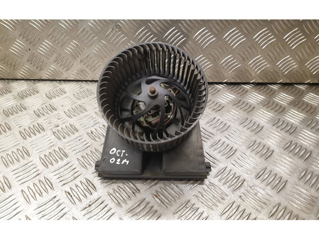 Вентилятор печки 1J1819021A Skoda Octavia Mk1 (1U)