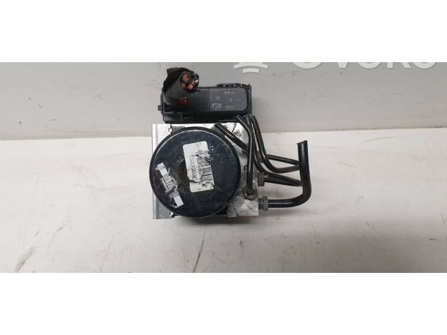 Блок АБС 28526258303, 10062238031 Volvo V60 2013 - 2018 года