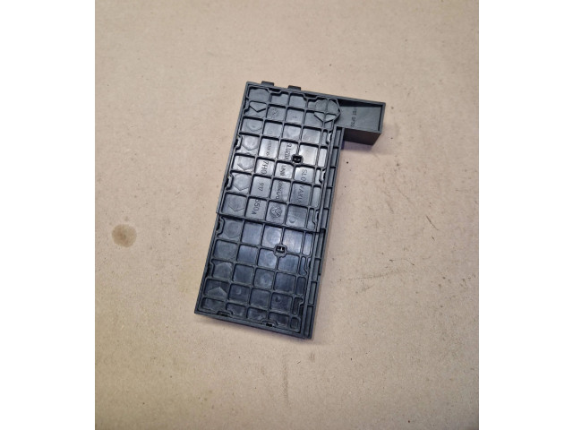 Pojistková skříňka 7H6970187CF, 7H0937550A Volkswagen Transporter - Caravelle T5 2008