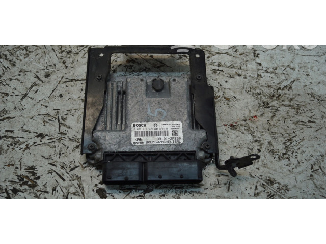 Řídící jednotka 391012F250 Hyundai ix35 2010