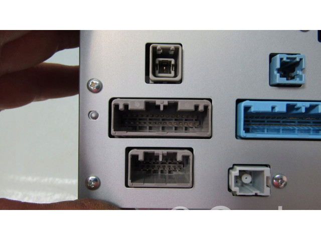 Моторчик заднего дворника 043TFO    Honda Jazz