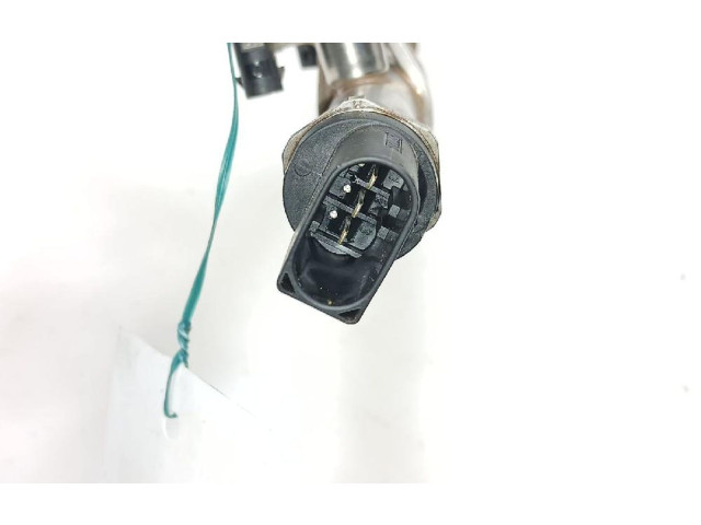 Топливная рампа 04E133320D Volkswagen Jetta VI для двигателя CRJ