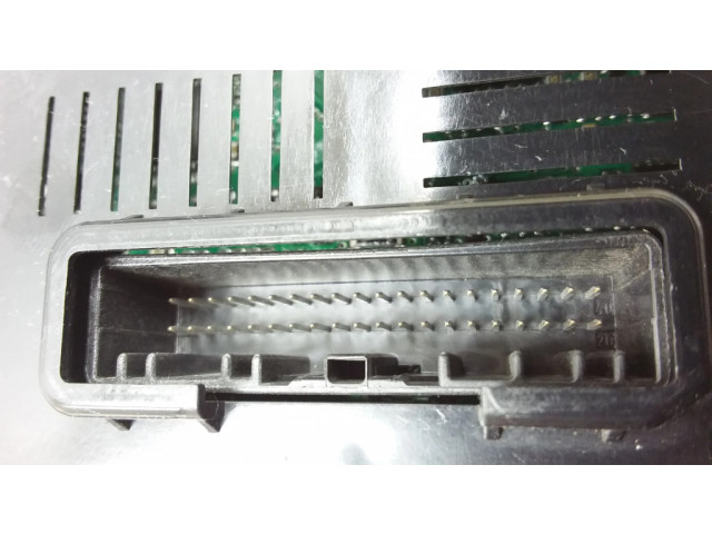 Блок комфорта 8201054129, 19759141   Renault Clio III   