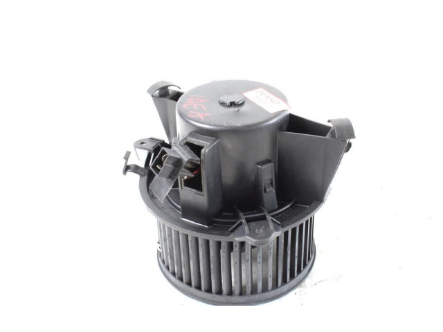 Вентилятор печки    77362775   Fiat Idea