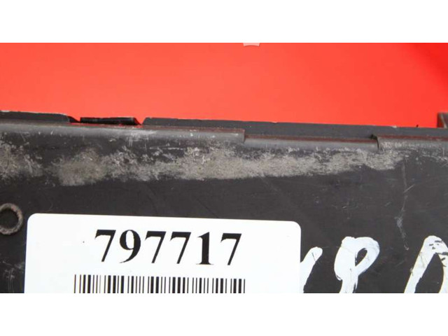 Ручка стеклоочистителей 8200306032C, 8200306032C Renault Scenic I