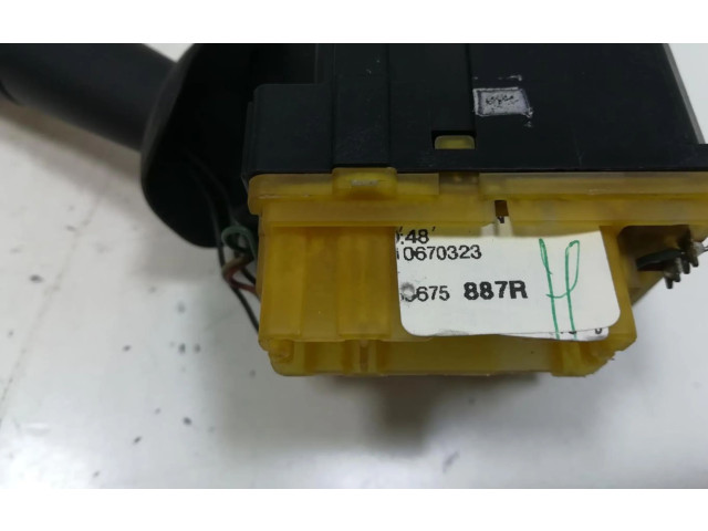 Включатель стеклоочистителей 255675887R Renault Clio I