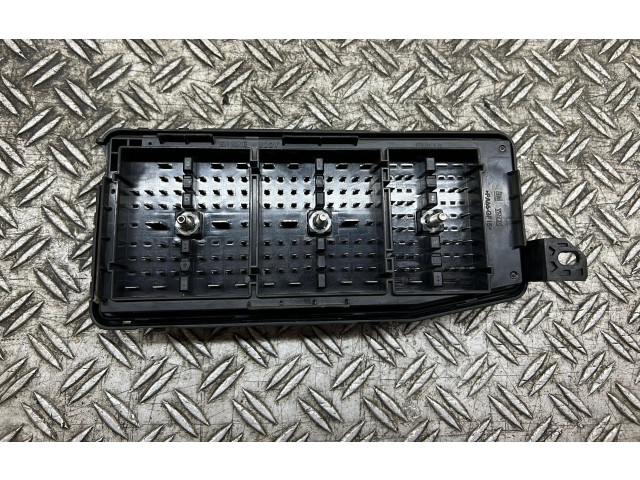 Pojistková skříňka 95202898 Opel Antara 2012
