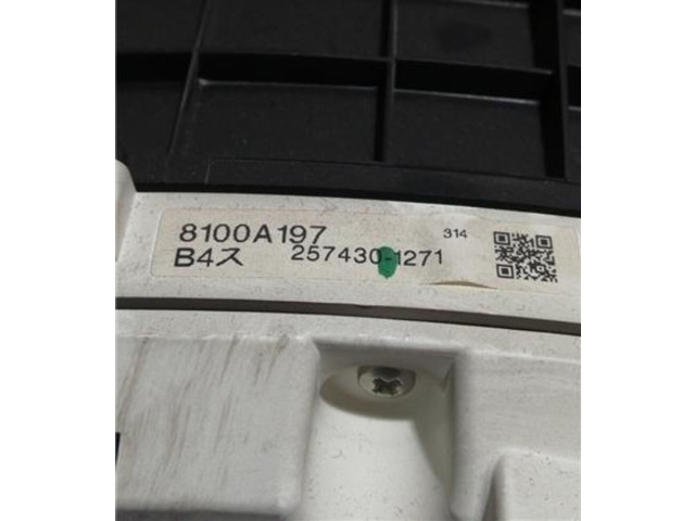 Панель приборов 8100A197, 8100A197 Mitsubishi Grandis