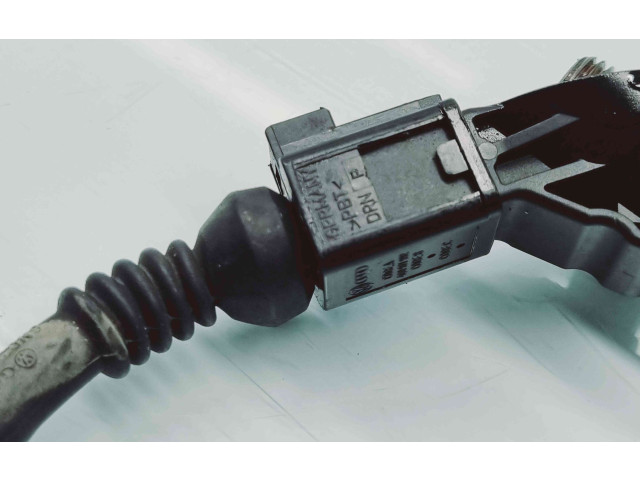 Форсунка     Audi A5 8T 8F   