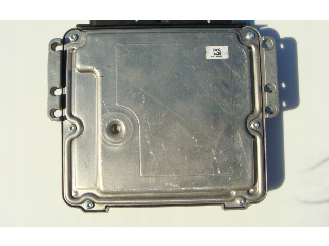 Блок управления двигателя 391402A925   KIA Ceed