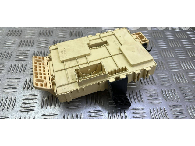 Блок предохранителей 91950A2140   KIA Ceed    