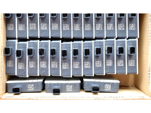 Блок комфорта A0009059417, A0009051416   Mercedes-Benz EQE v295   