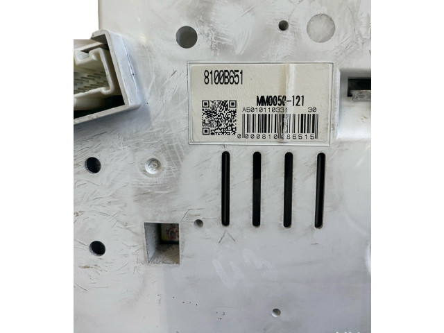 Přístrojová deska Mitsubishi L200 2013 8100B651