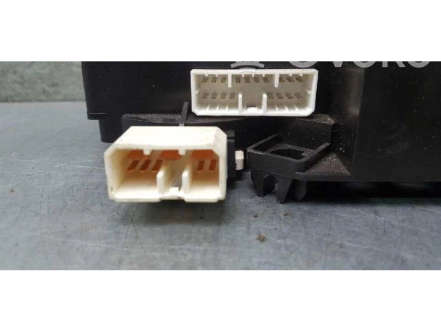 Блок управления климат-контролем BJ0E61190J, BJ0E61190J Mazda 323 F