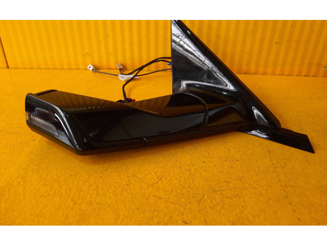 Зеркало электрическое        Audi e-tron   -  года   