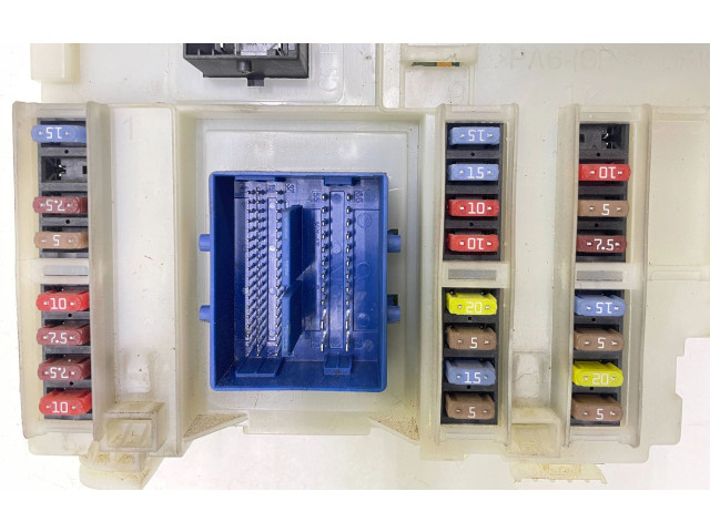 Pojistková skříňka 31343677AA, BG9T14C256GA Volvo XC60 2013