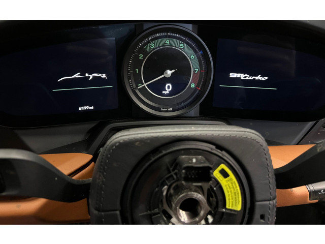 Přístrojová deska Porsche 911 992 2023 992920701N