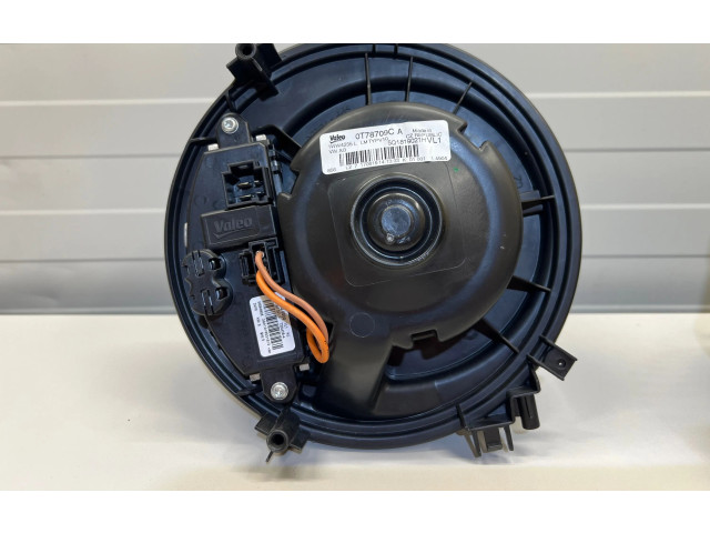 Вентилятор печки    5Q1819021H, 5q0907521c   Audi A3 S3 8V