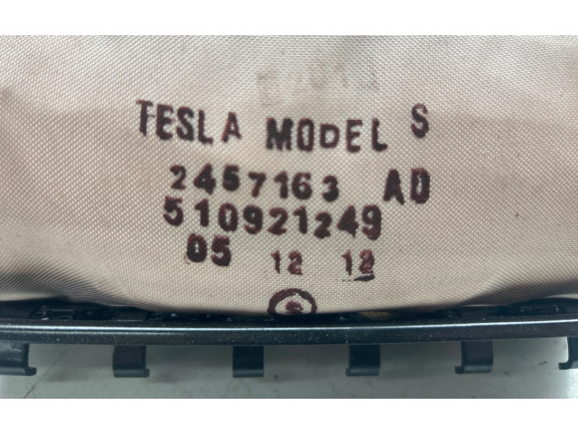 Подушка безопасности пассажира 2457163, 510921249 Tesla Model S