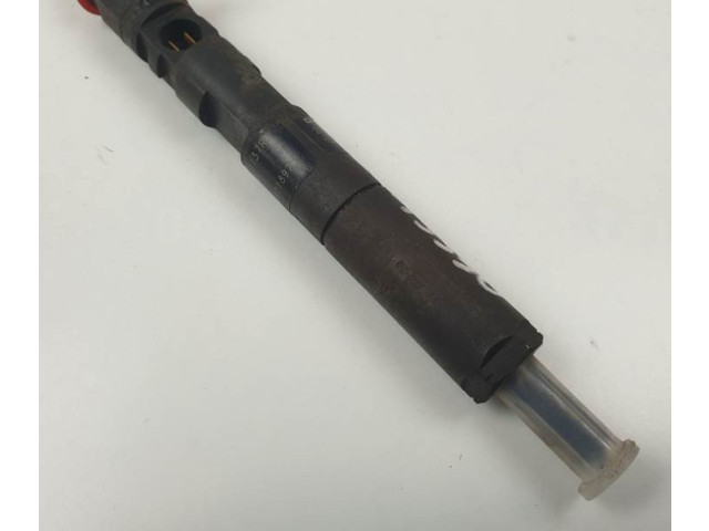 Форсунка 166001137R    Dacia Logan I  K9K792 