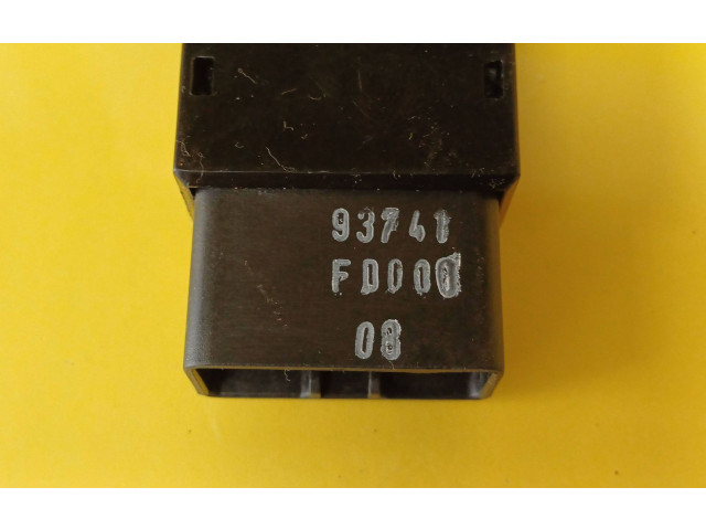 Переключатель дворников 93741FD000   KIA Rio